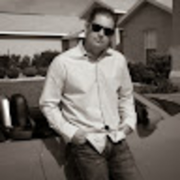 Meet your Posher, Hamilton - Picture 1 of 1